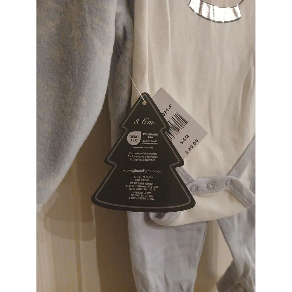 Gender Neutral Baby Snowman Snowflake 4-Piece Outfit, Hat, Jacket Sz 3-6 Mo NWT